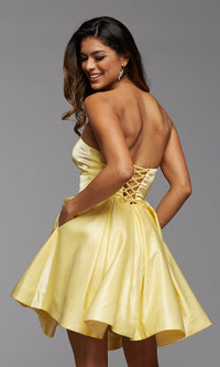  Strapless Sweetheart Short Prom Dress with Corset