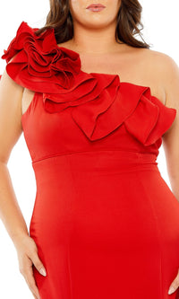 Mac Duggal Long Plus-Size Formal Dress 49707