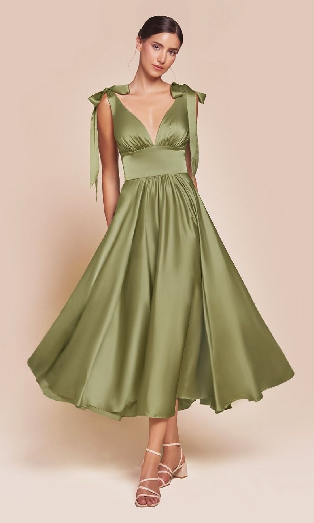 Greenery Ladivine Short Party Dress 7499