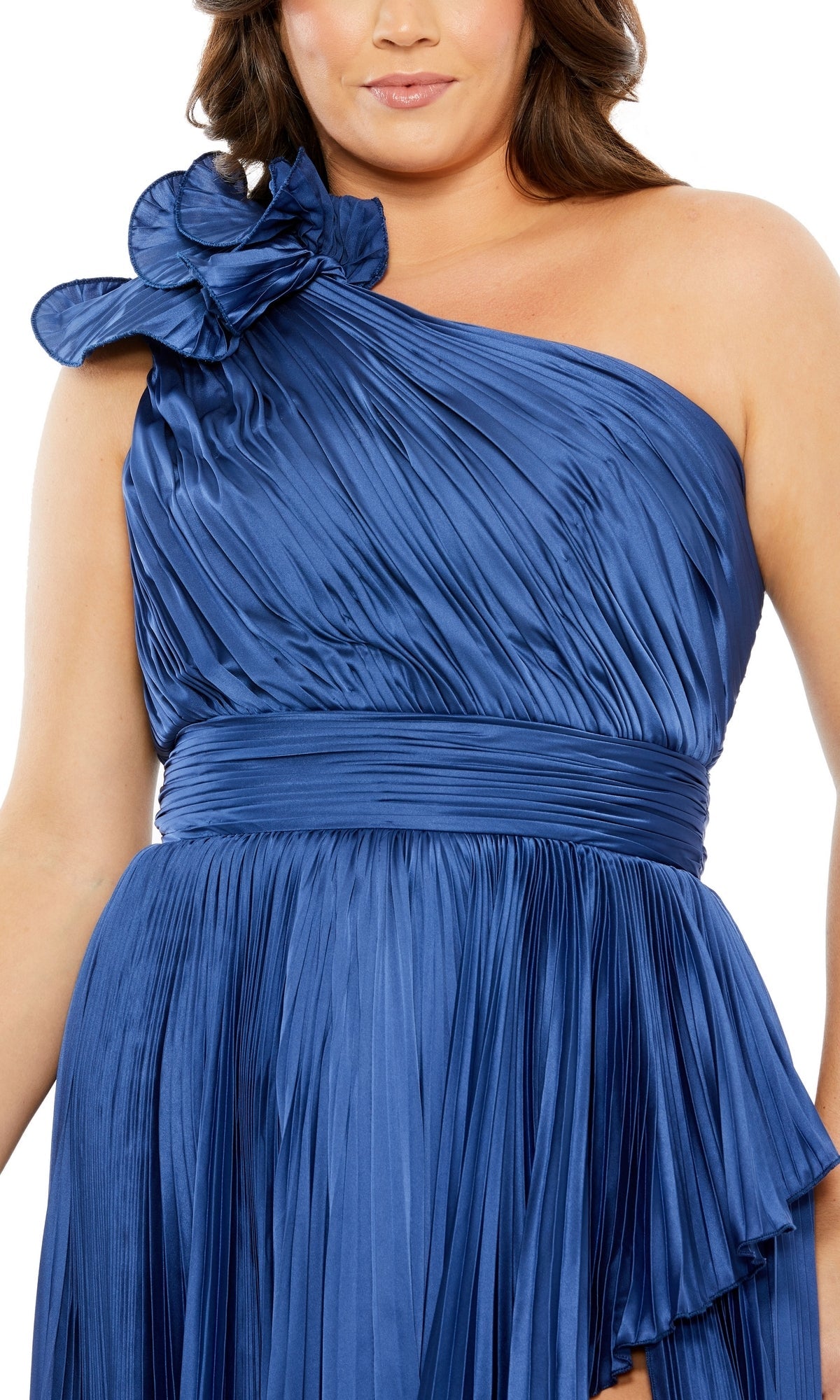 Mac Duggal Long Plus-Size Formal Dress 77003