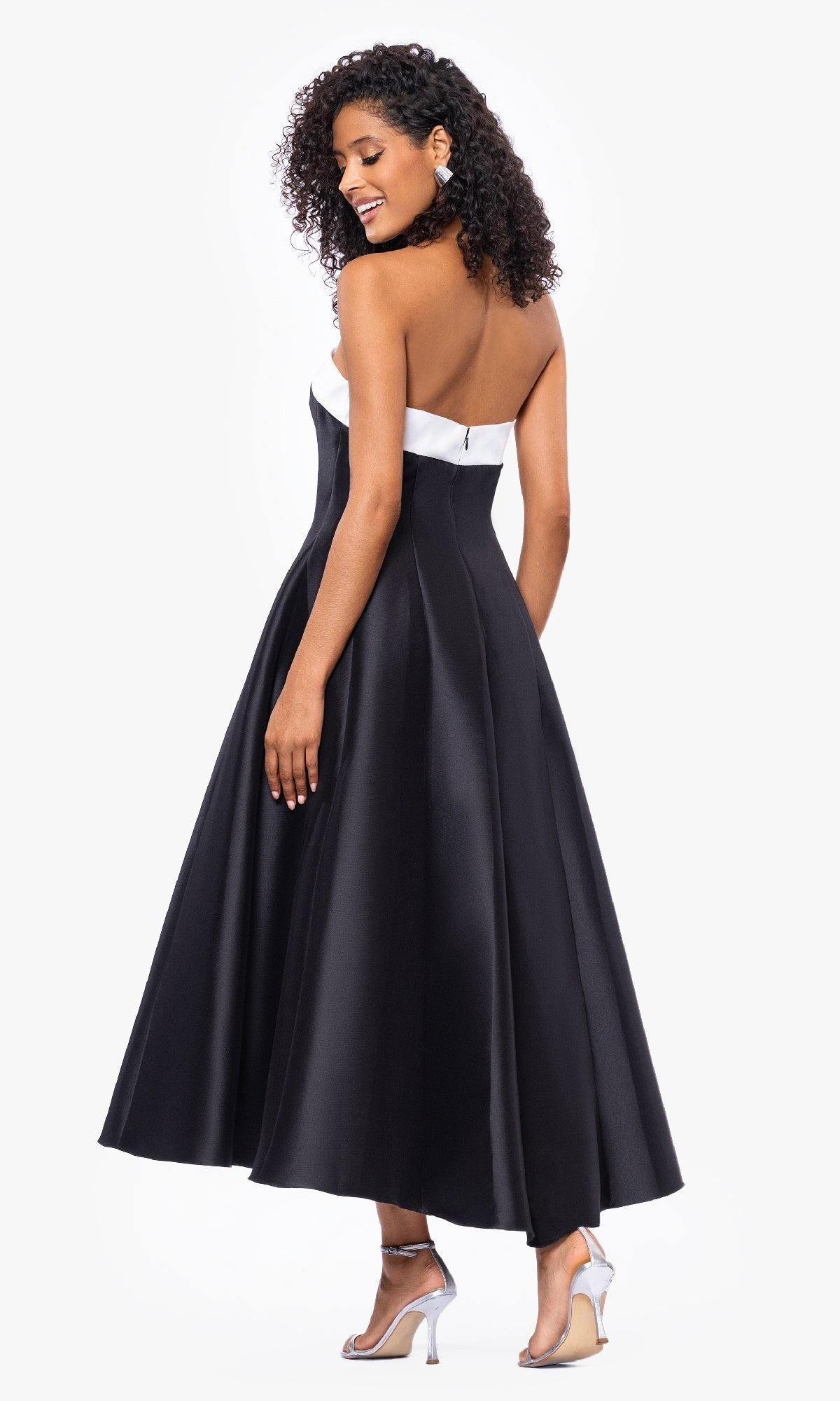 Betsy and Adam Long Formal Dress a27115 Black/White / 0