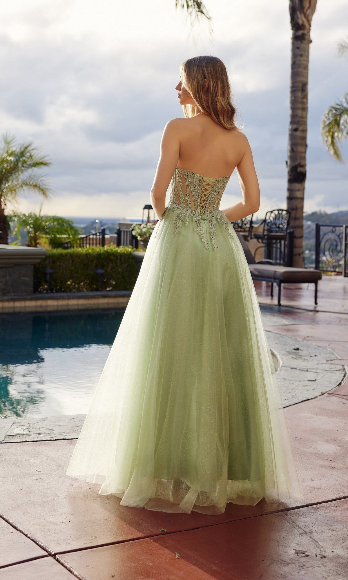 Nox Anabel Long Prom Dress c1843 - Image