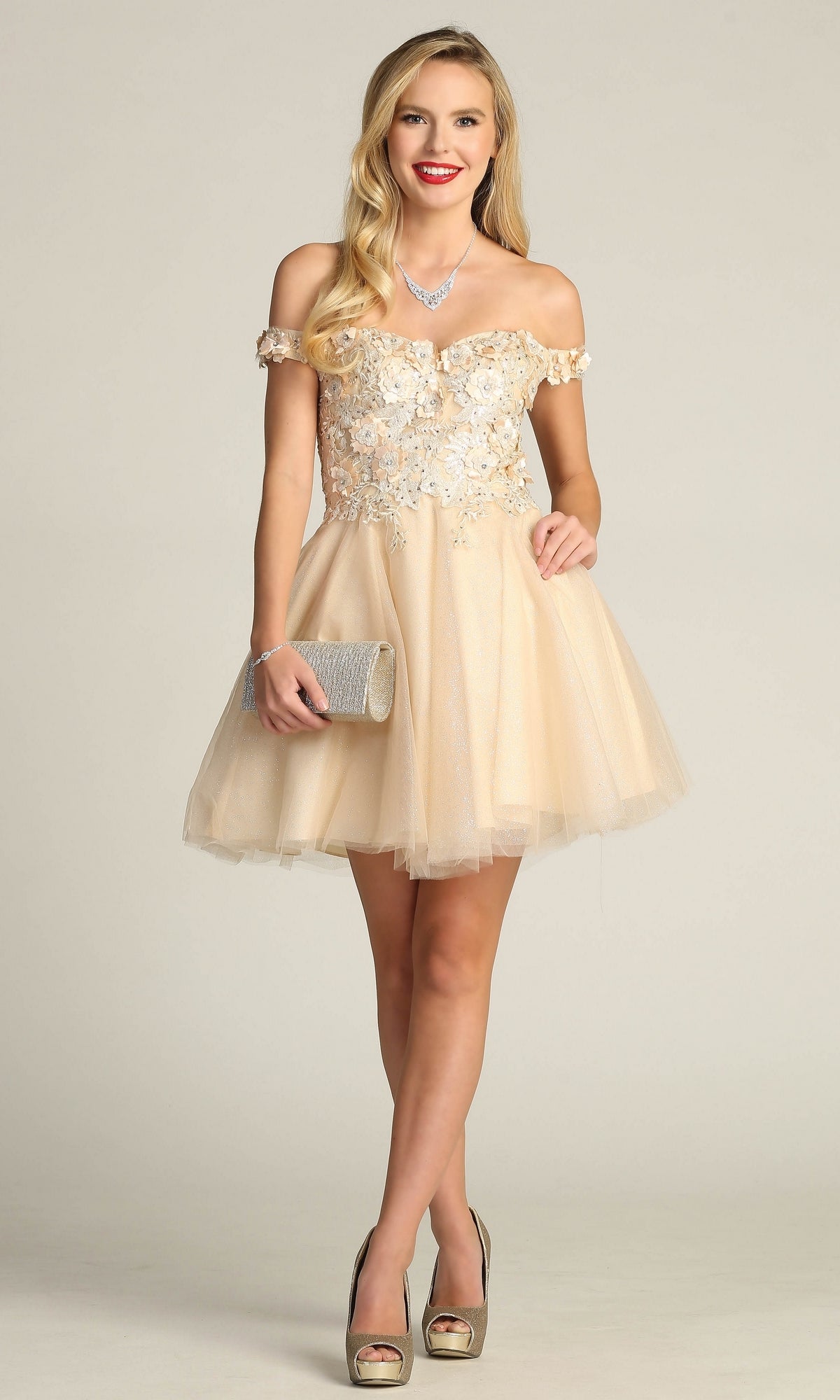  Chicas Short Party Dress c315