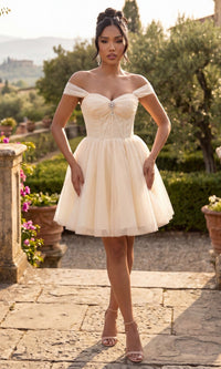 Champagne Chicas Short Party Dress C382