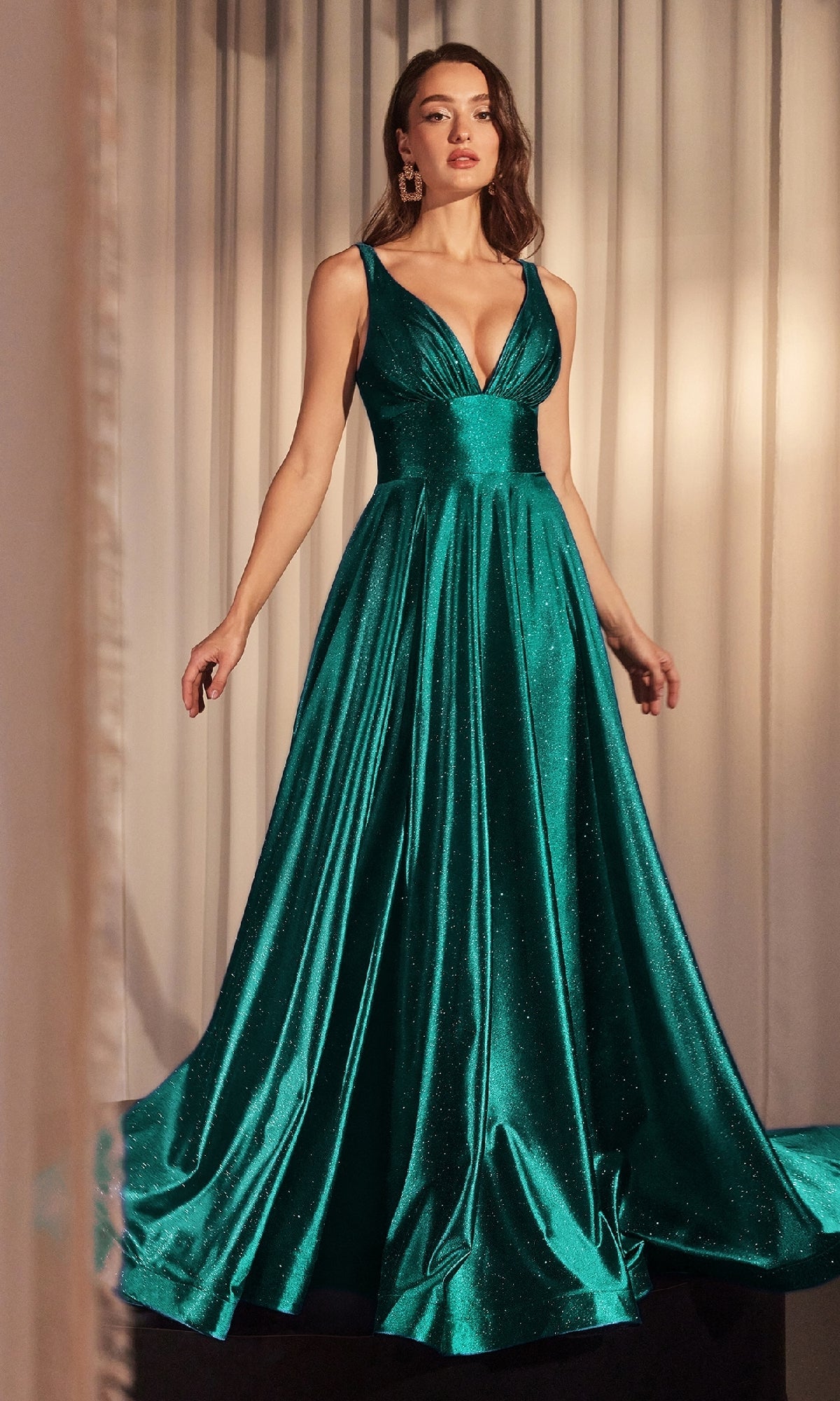 Emerald Ladivine Long Formal Dress cc2349