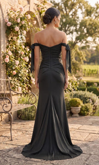 Chicas Long Formal Dress DM8010