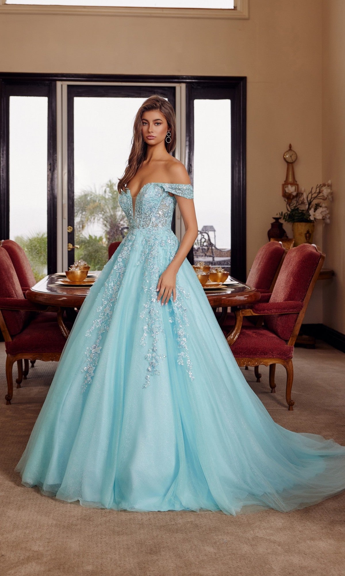 Long Prom Dress h1881 by Nox Anabel Long Prom Dress h1881 by Nox Anabel