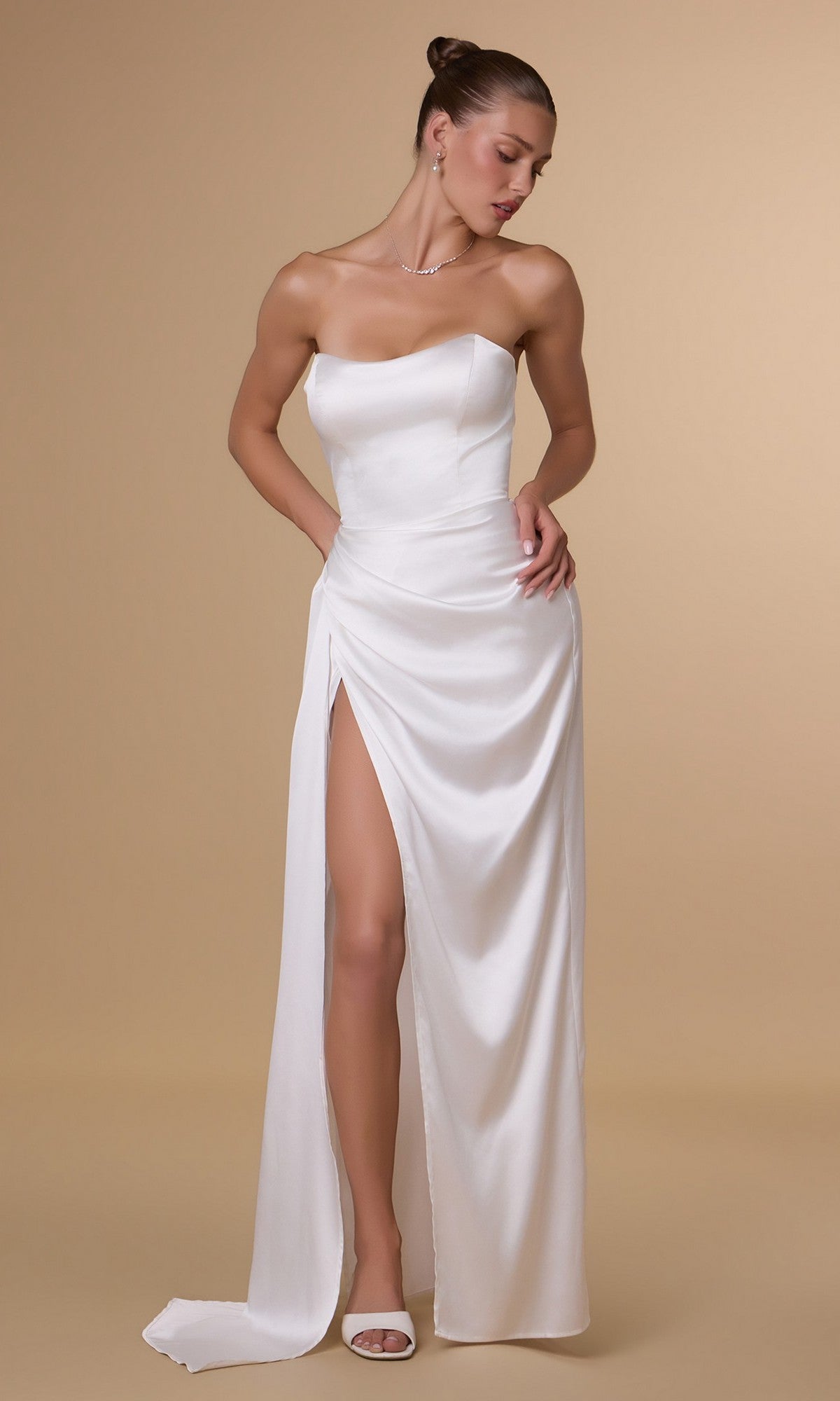 Off White Amoris Long Off-White Prom Dress T215W