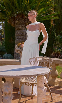 Amoris Long Off-White Formal Dress T741W
