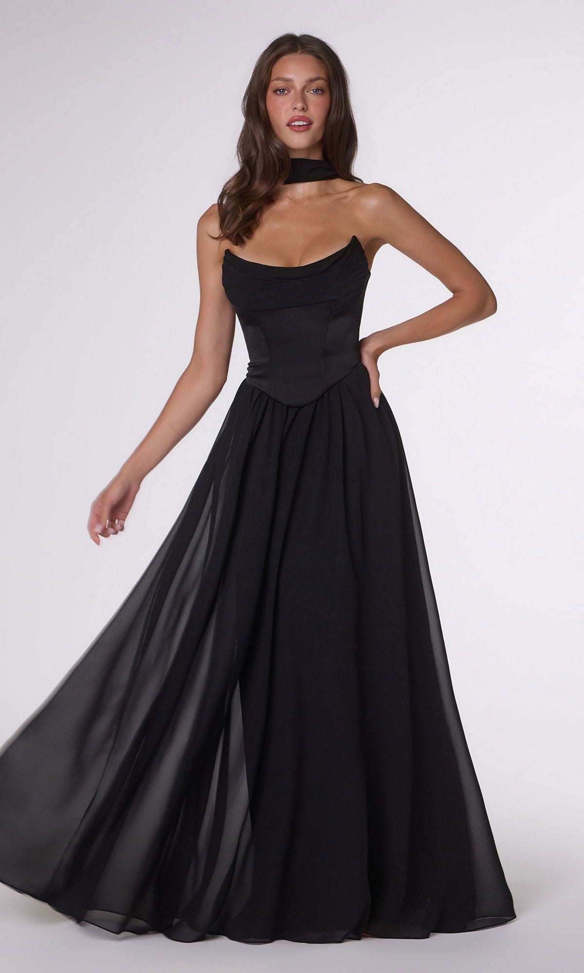 Black Amoris Long Prom Dress T741