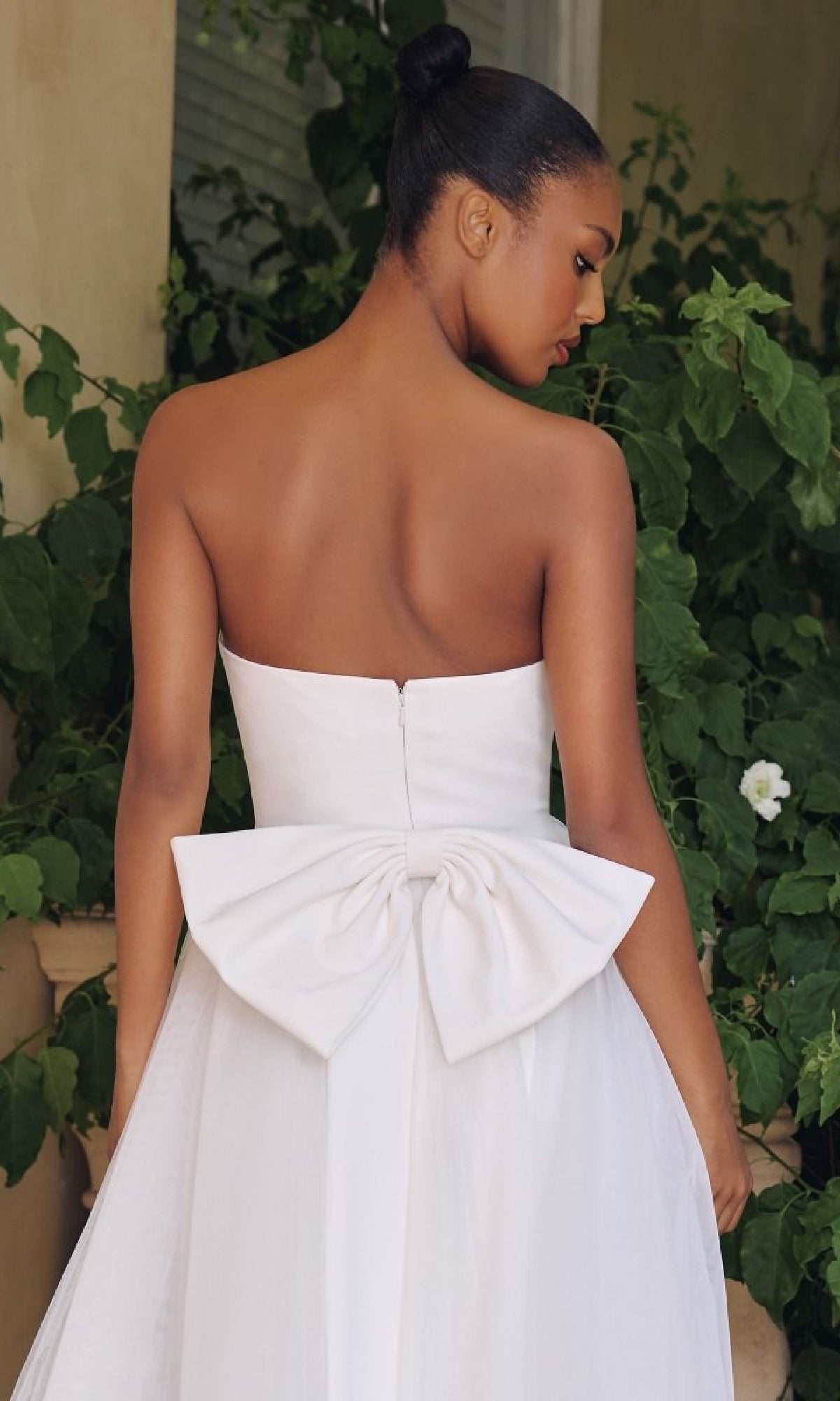 Amoris Long Formal Dress T712W - Image