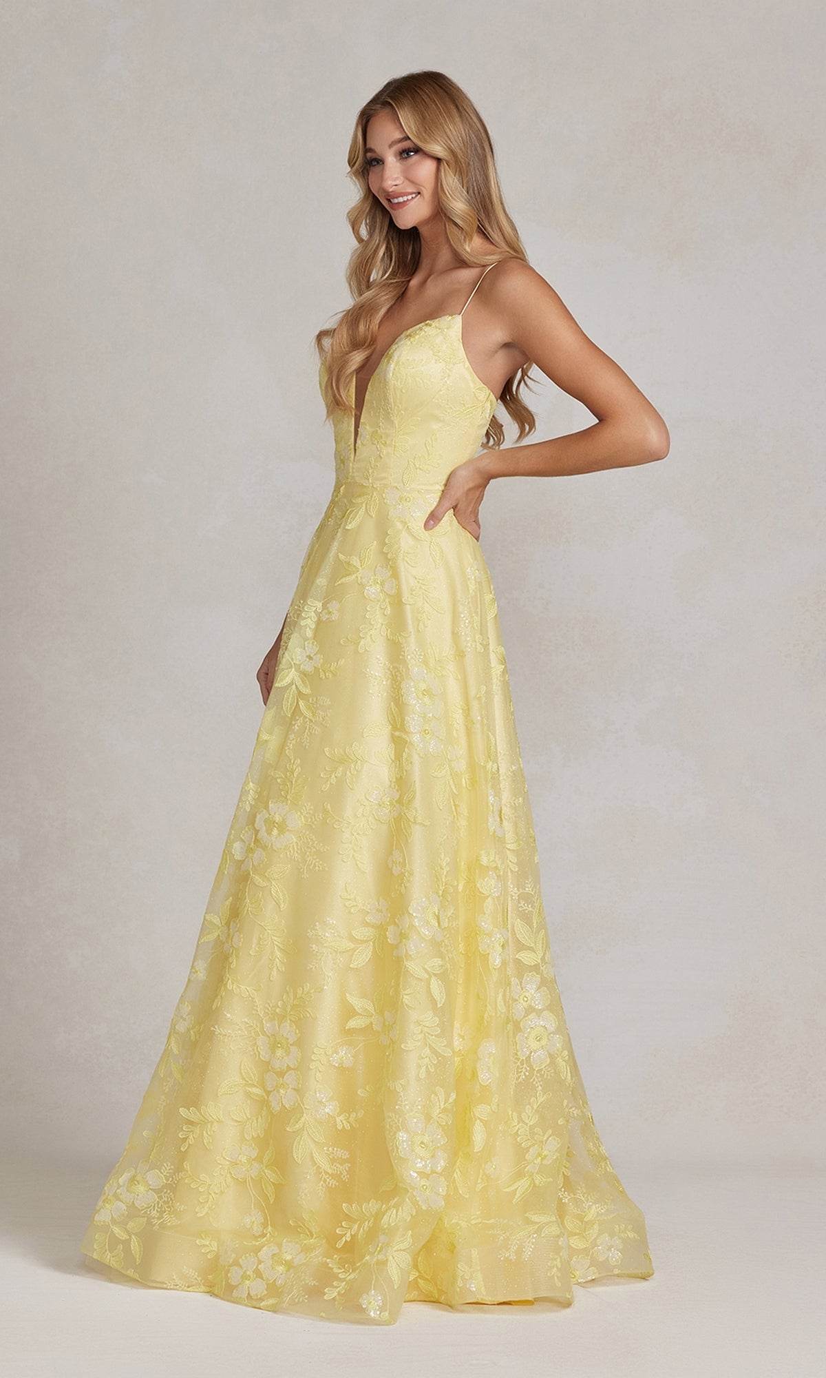 Deep V-Neck Floral-Lace Long Yellow Prom Ball Gown Deep V-Neck Floral-Lace Long Yellow Prom Ball Gown