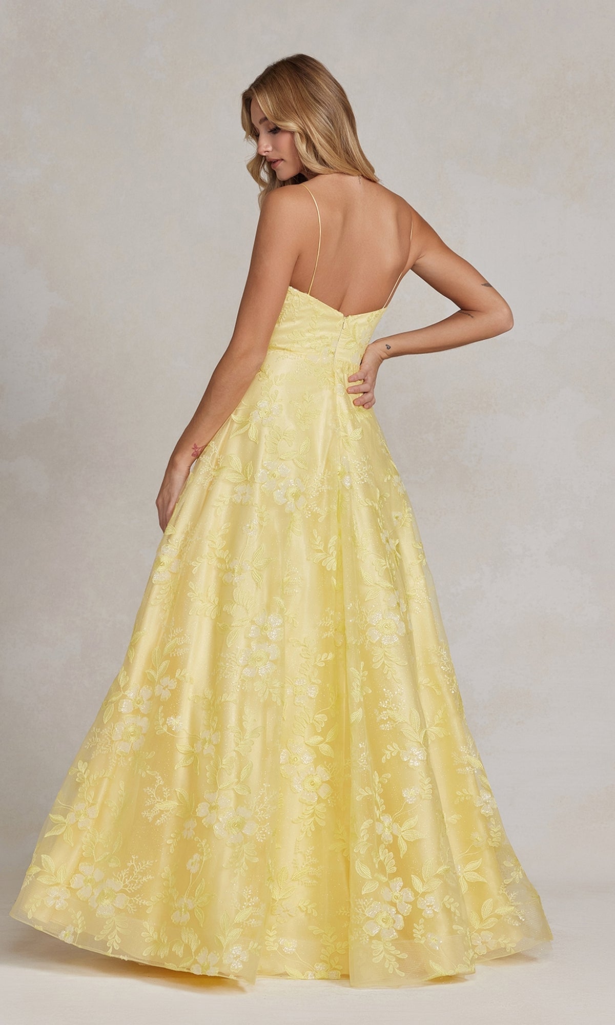 Deep V-Neck Floral-Lace Long Yellow Prom Ball Gown Deep V-Neck Floral-Lace Long Yellow Prom Ball Gown