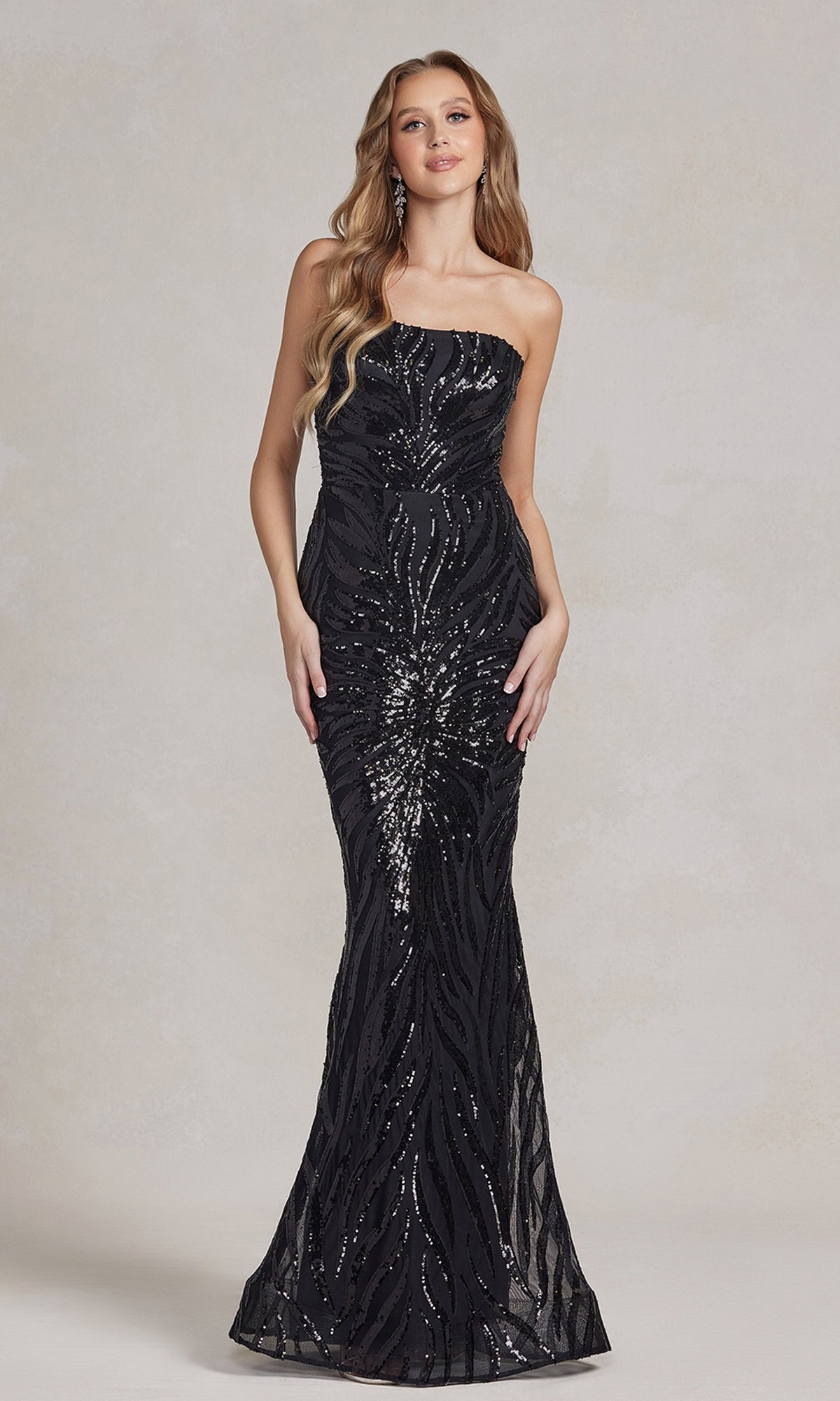 Black One-Shoulder Sequin-Pattern Long Prom Dress