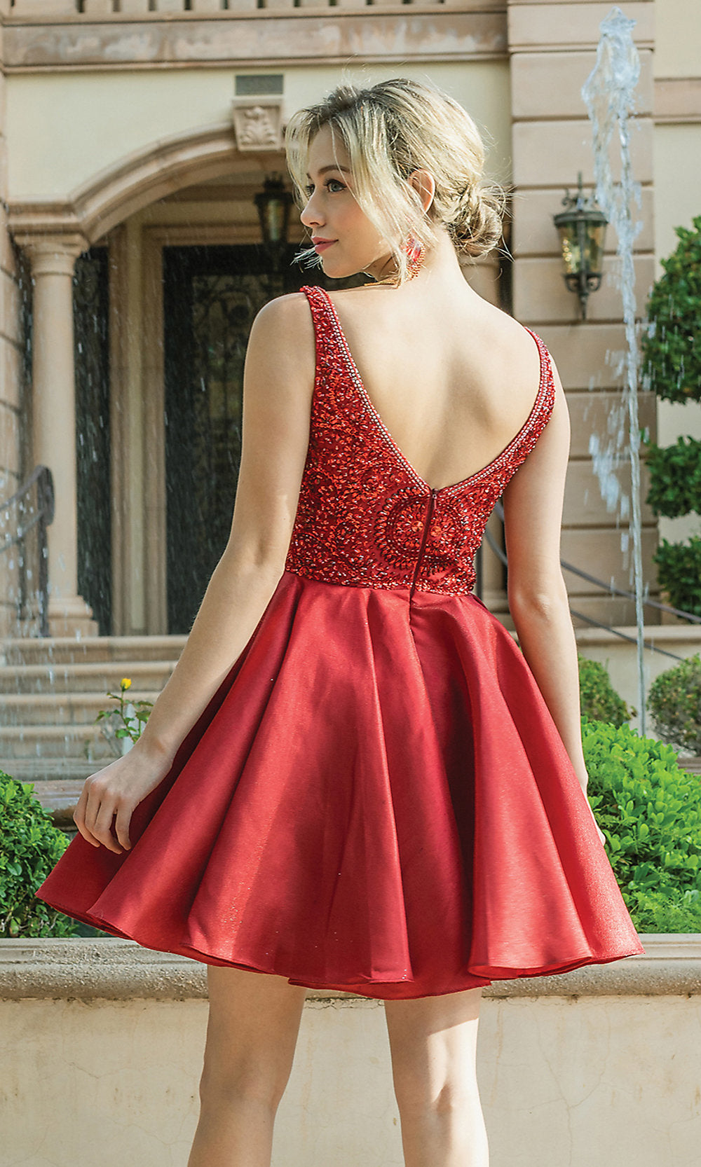 Embellished-Bodice Short Prom Dress with Pockets