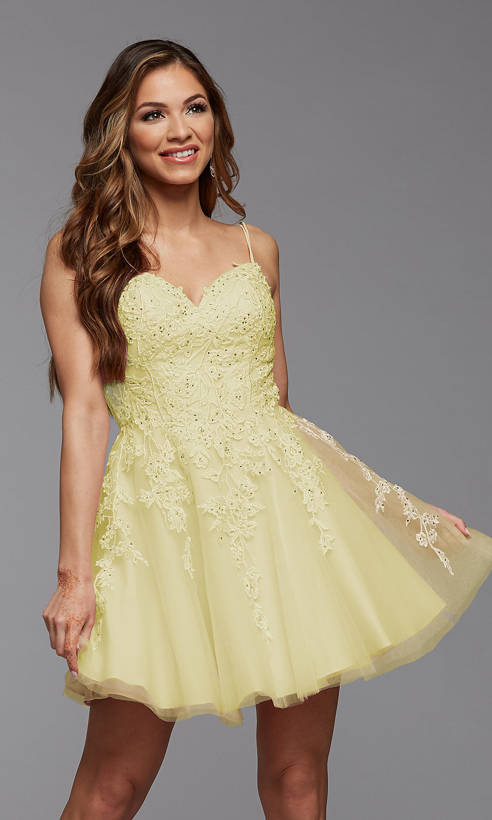 Butter Short Prom Dress with Beaded Embroidery
