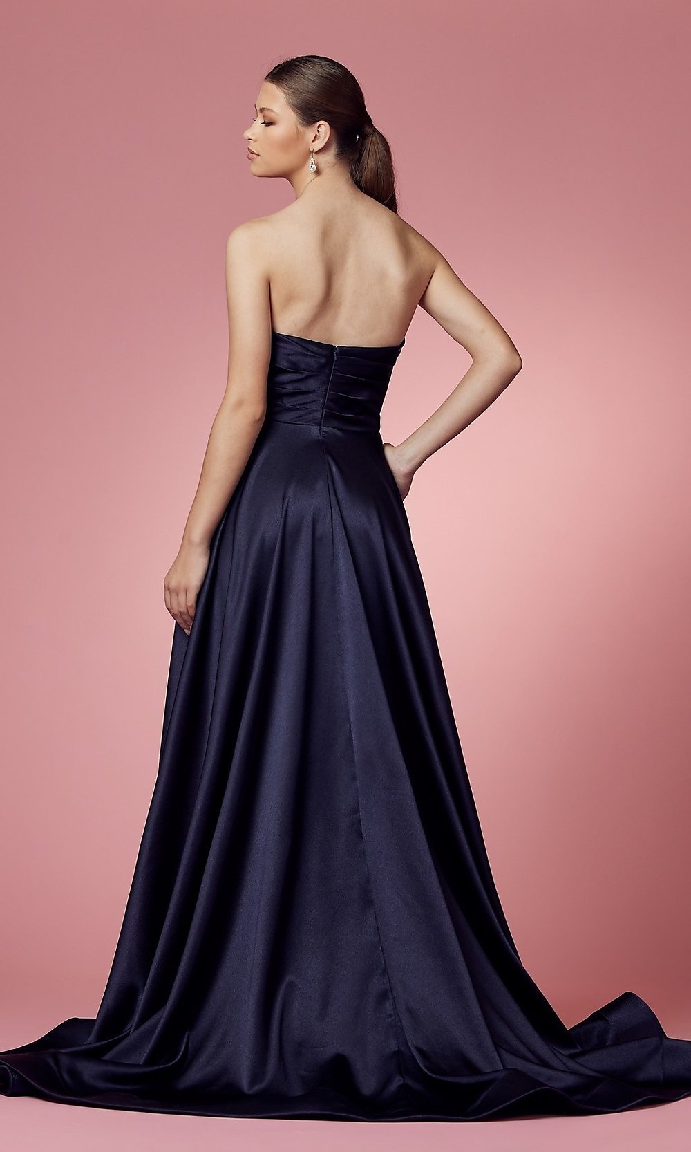 https://www.simplydresses.com/cdn/shop/products/dark-navy--dress-NA-22-R1036-b.jpg?v=1664921410