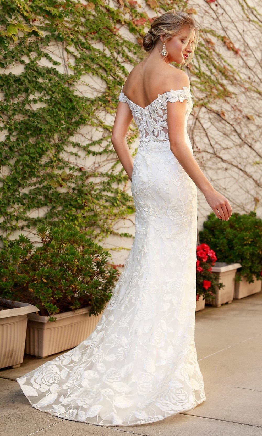  Off-Shoulder Long Embroidered White Wedding Dress