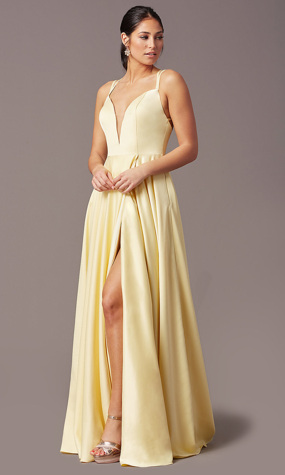 Sunshine PromGirl Open-Back Long Classic Formal Prom Dress